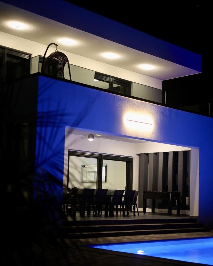 ורסי Villa Mila מראה חיצוני תמונה