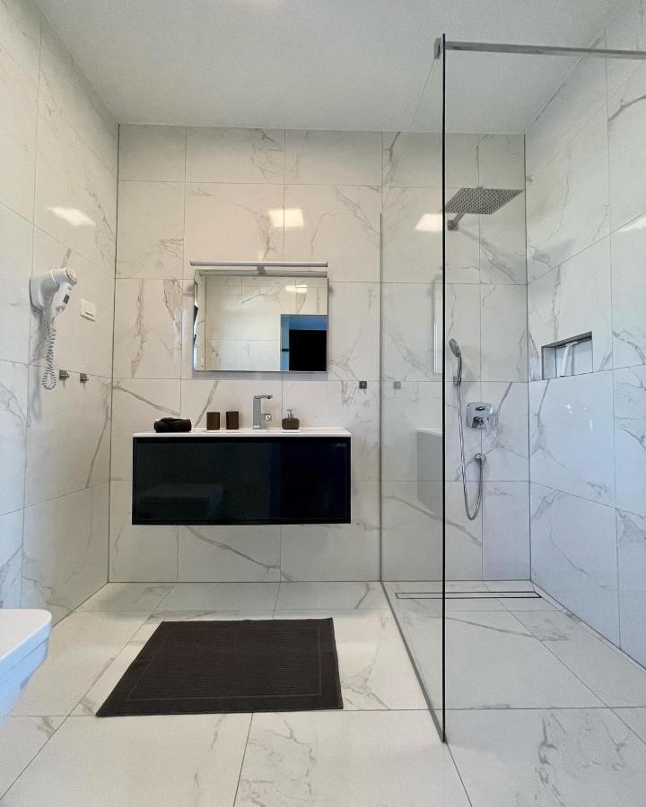 ורסי Villa Mila מראה חיצוני תמונה
